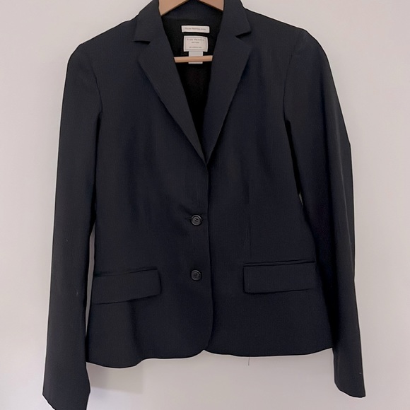 Club Monaco Jackets & Blazers - Club Monoco Striped Dark Navy/ Black  Blazer  Size 6